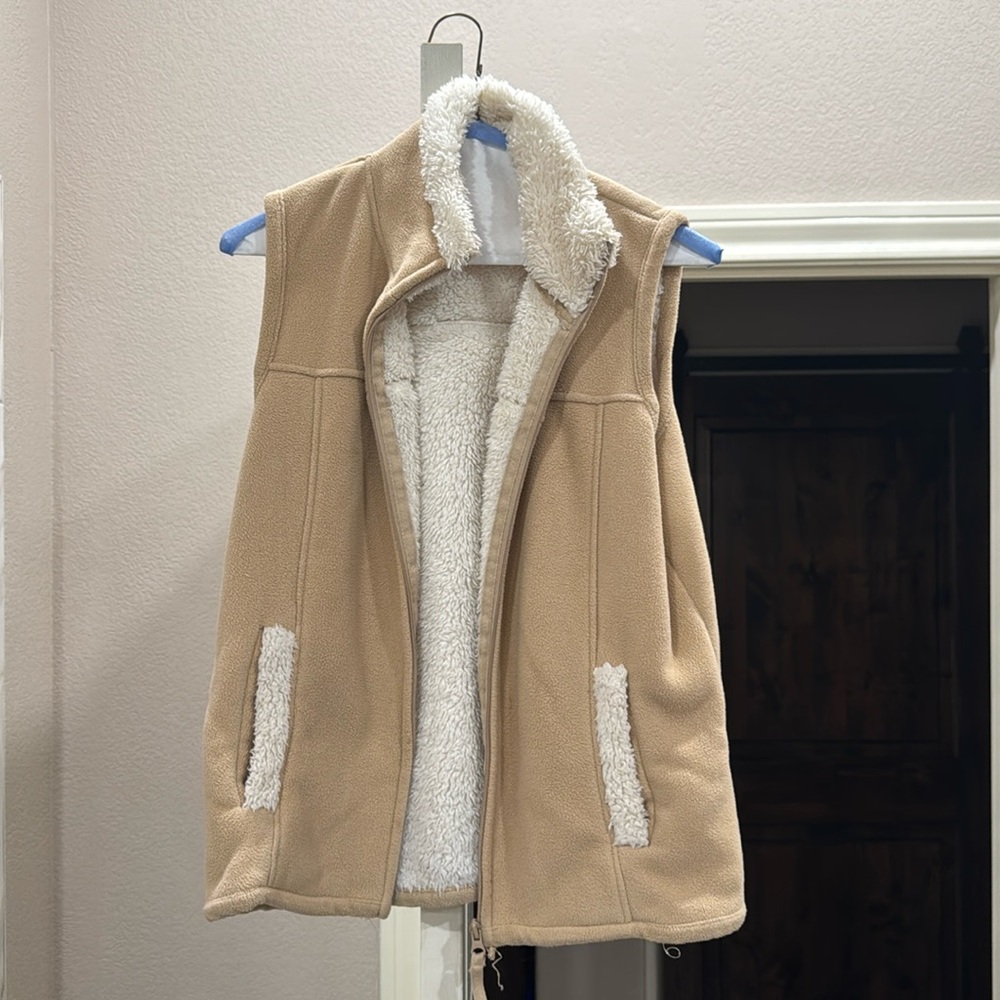 Sherpa Lined Picket Fleece Vest PreOwned